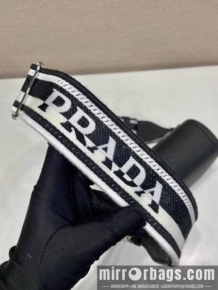 Prada Bags Prada 1BD332 20x15x6cm AP