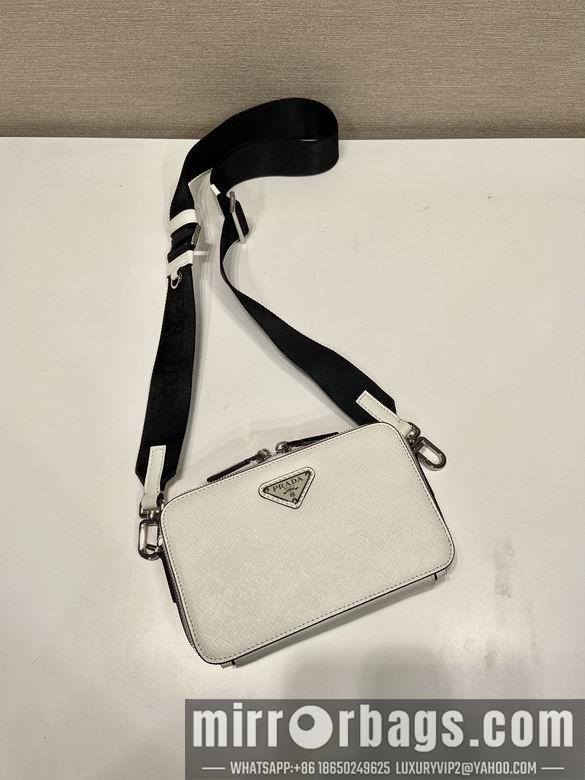 Prada Bags Prada Brique 2VH173十字纹 19x11.5x3.5cm AP