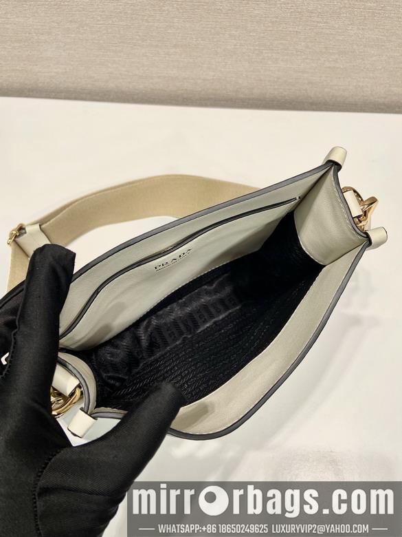 Prada Bags Prada 1BH220 20x21x7cm AP2