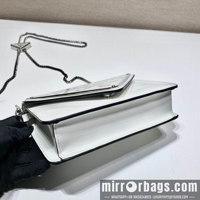 Prada Bags Mario 1BH189 17x9.5x3.5m ap 01