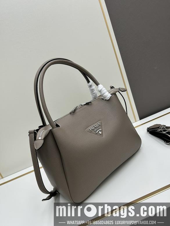Prada Bags Prada 66206 32x26x13cm jj3