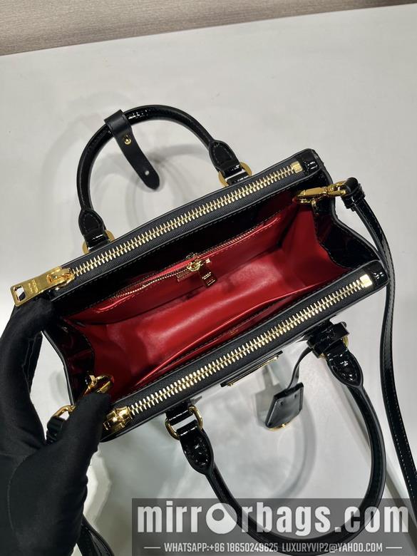 Prada Bags Prada 1BA906 20x15x9.5cm AP