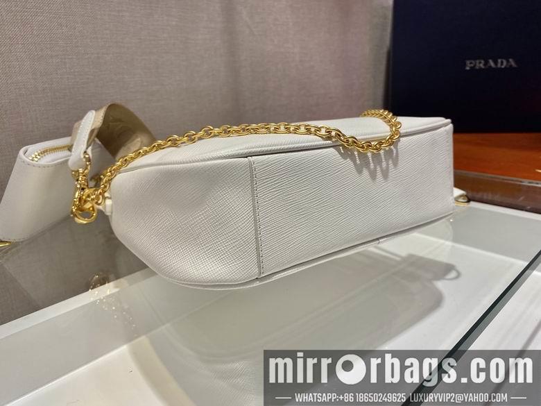 Prada Bags Re-Edition AP1BH204 23X17X6.5