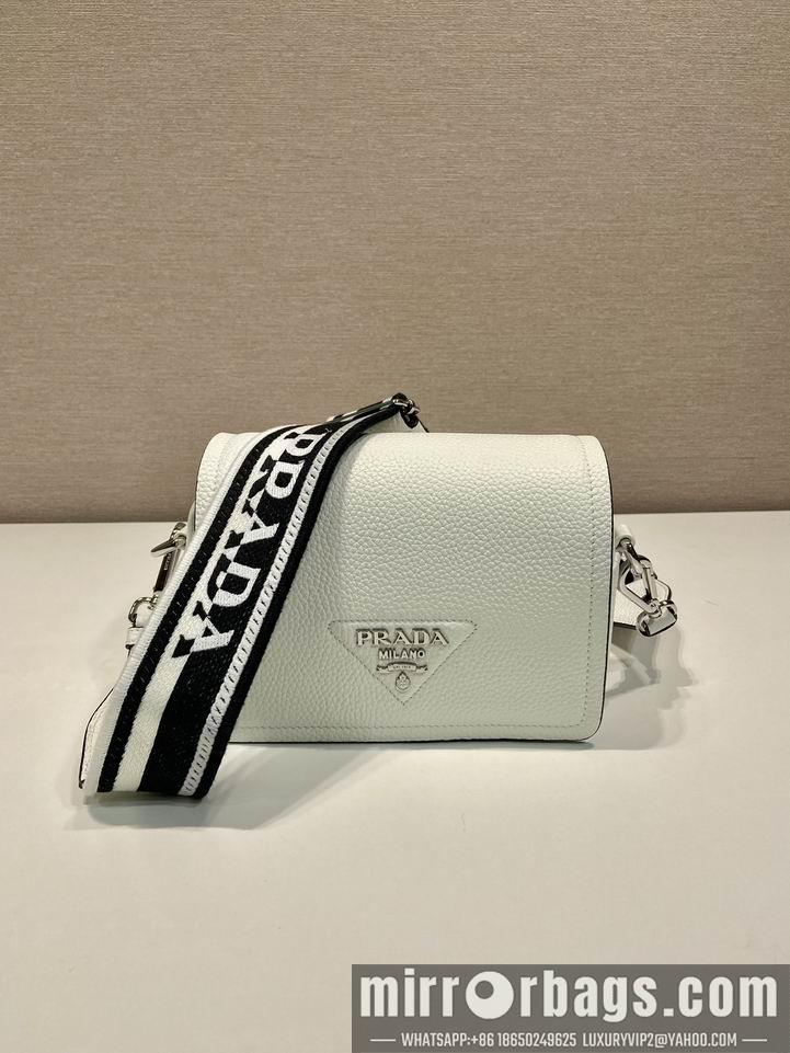 Prada Bags Prada 1BD332 20x15x6cm AP