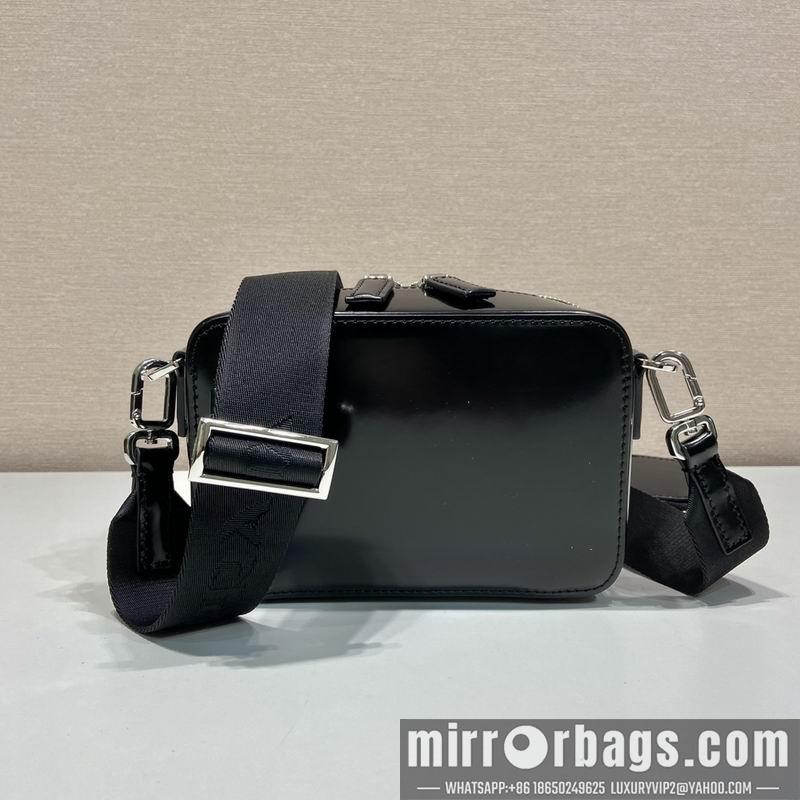 Prada Bags Prada 2VH070漆皮19x12.5x5.5cm AP