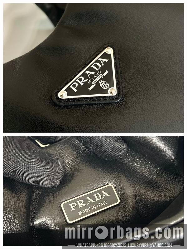 Prada Bags Prada tote 1BG413 30x26x17cm AP