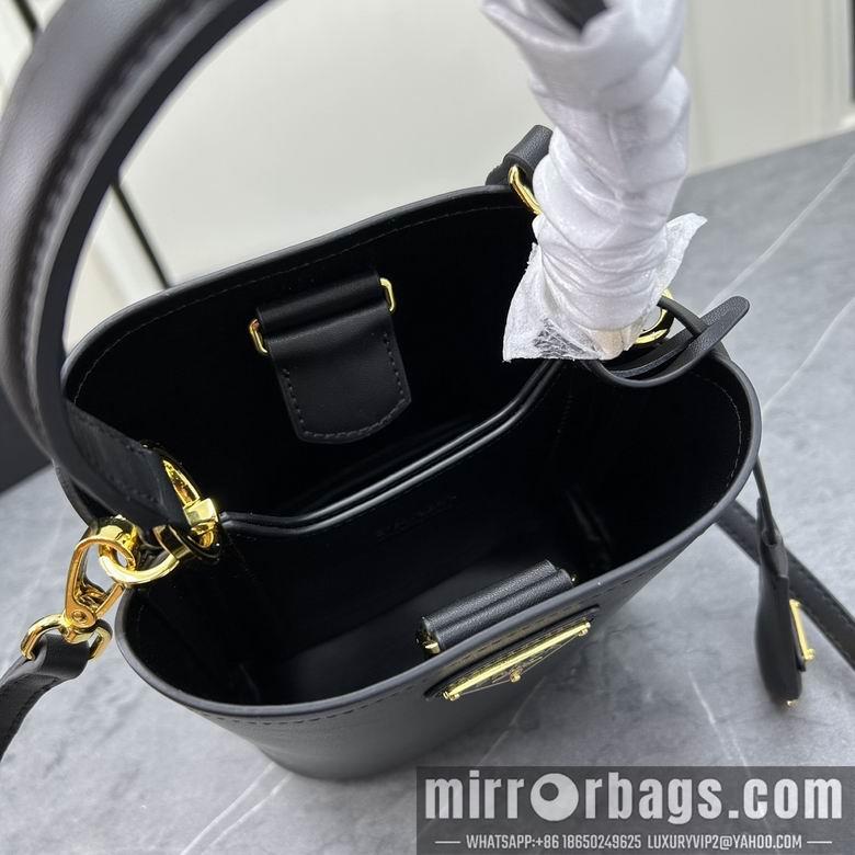 Prada Bags Prada 1BA373 15x16x9.5cm ww
