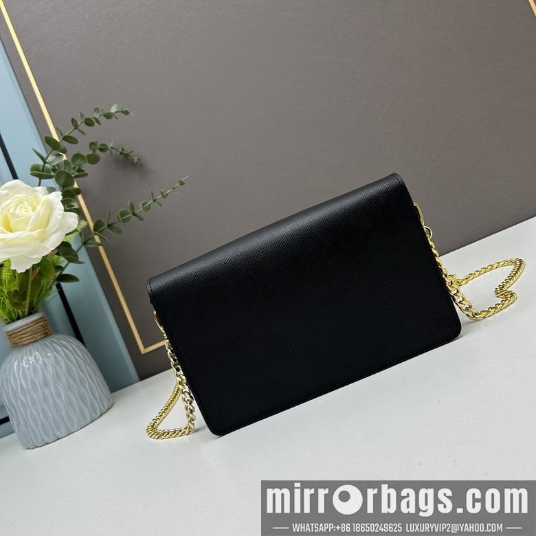 Prada Bags Prada 1BD318 21.5x14x4cm ss