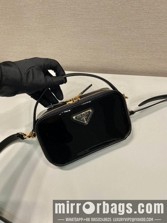 Prada Bags Prada 1BH206 17.5x10.5x4.5cm AP