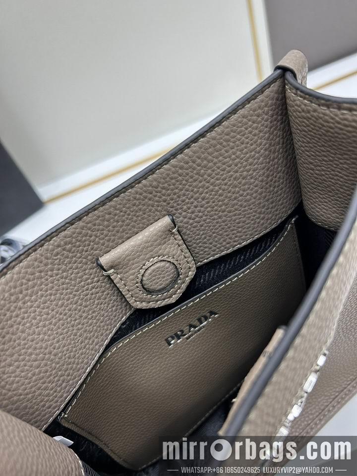 Prada Bags Prada 1BC073 20x19x6cm jj1