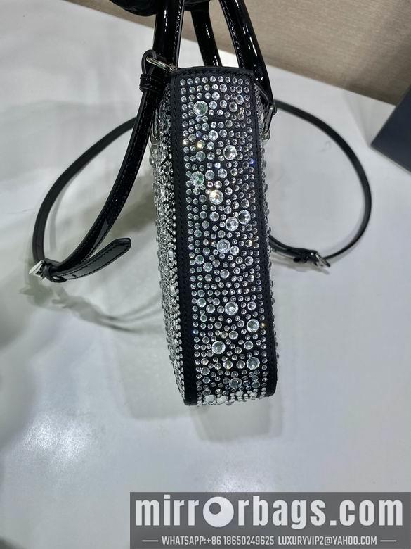Prada Bags AP1BG331 15X17.5X5