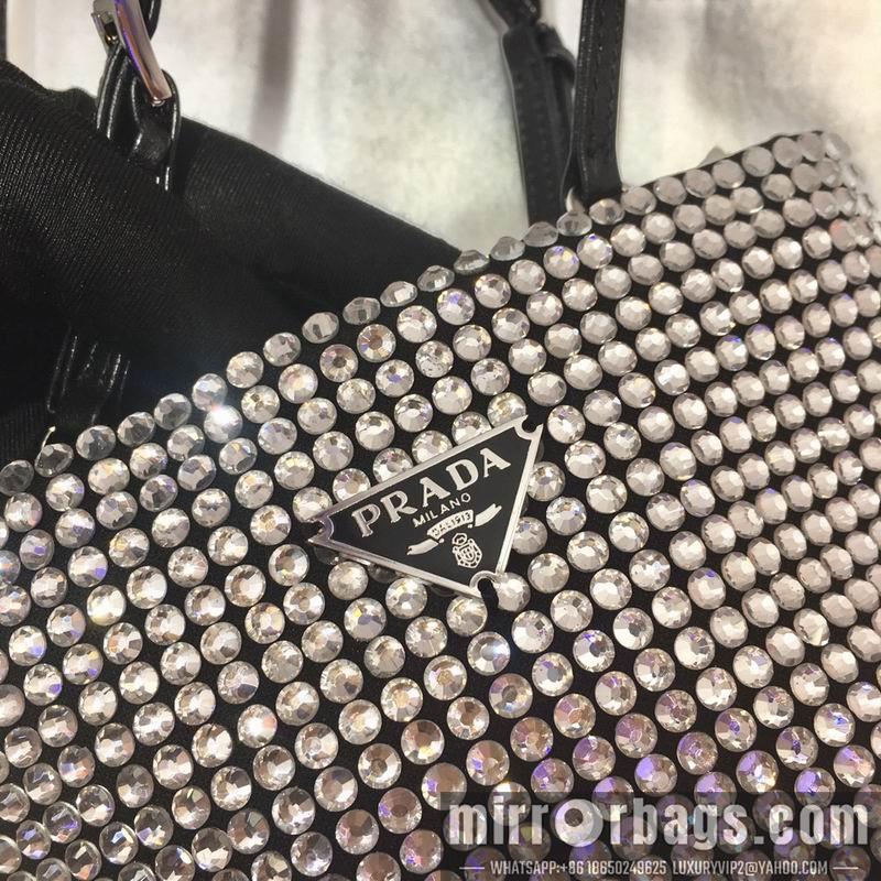 Prada Bags 1N6608 18x20cm ap 14