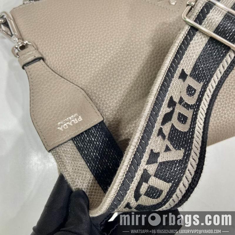 Prada Bags 1BH050 30X19.5CM AP
