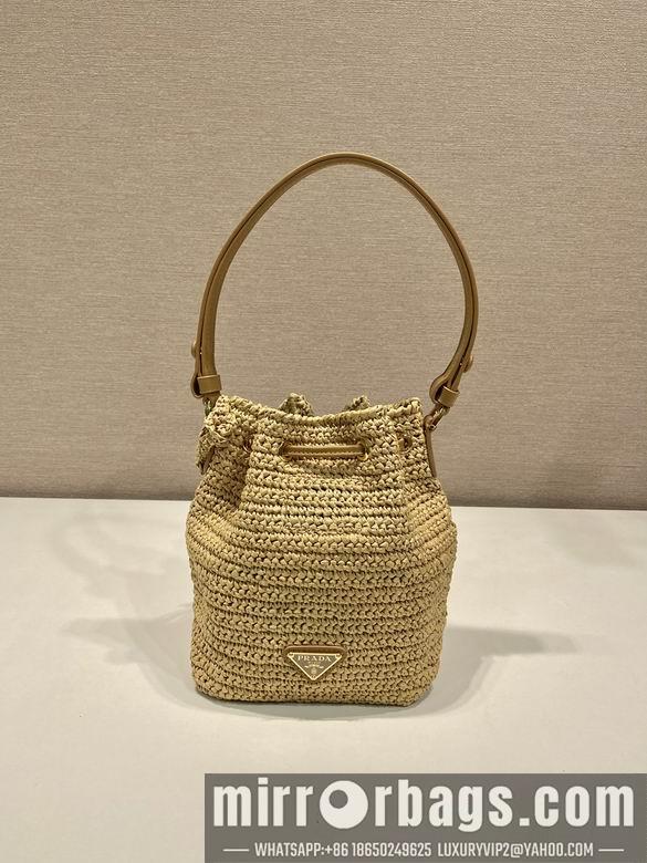 Prada Bags Prada 1BE068 16x19x9cm AP