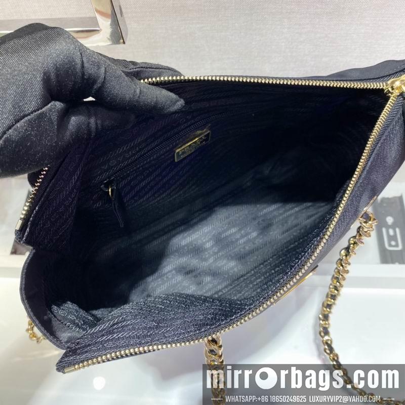 Prada Bags Vintage 1BD621 30x24x6cm ap 54