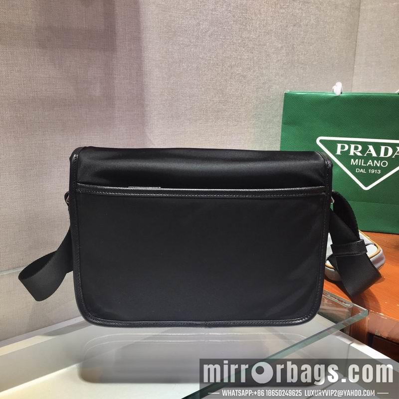 Prada Bags Re-Nylon Saffiano 2VD169B 26x20x10cm ap 23