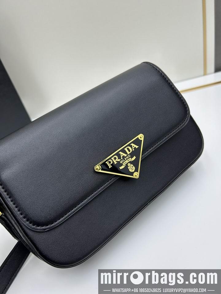 Prada Bags Prada 813 21.5x13x5cm jj