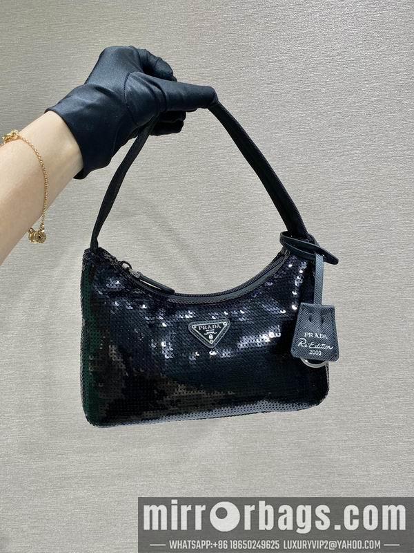 Prada Bags Re-Edition Hobo 1NE515 23x13x5cm ap 01