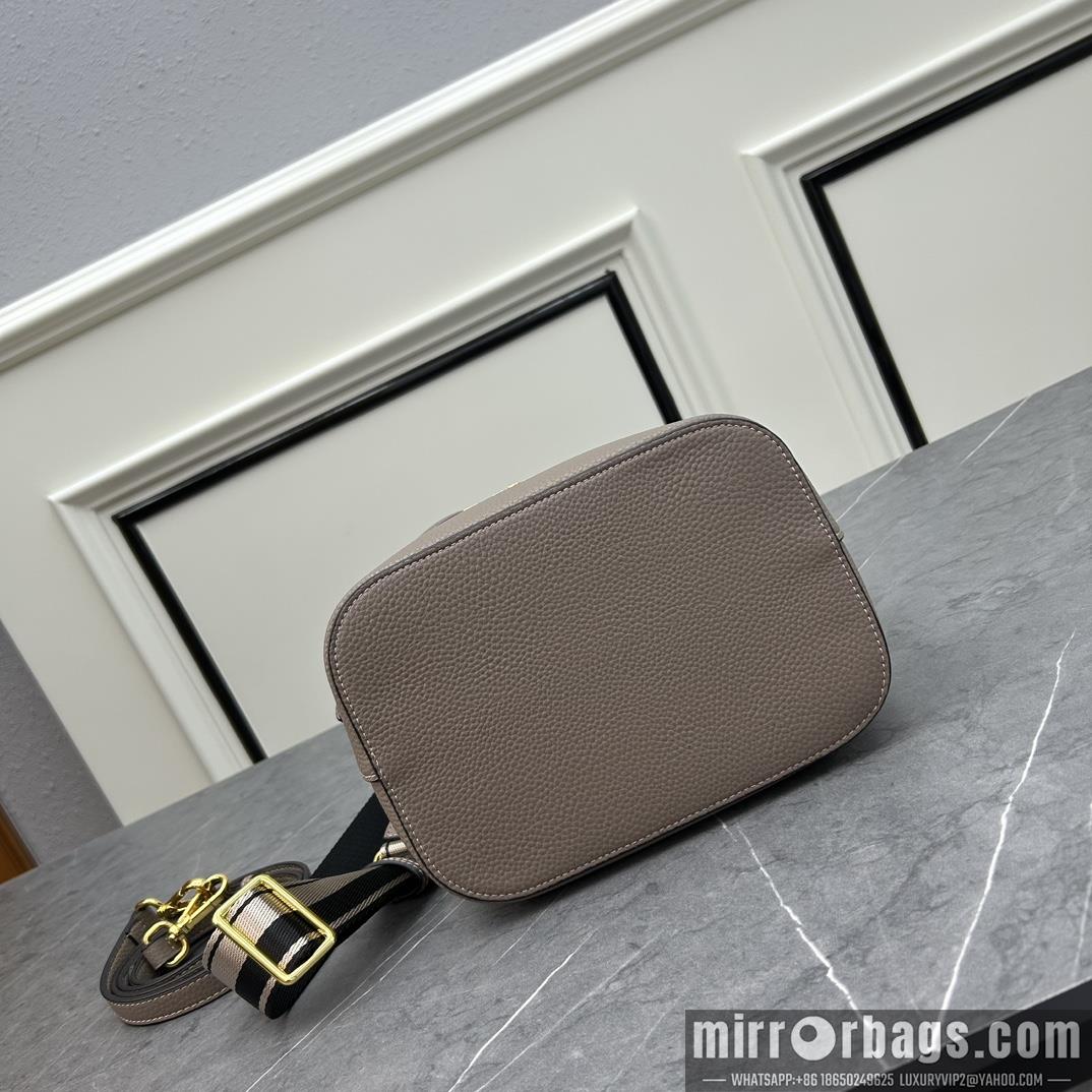 Prada Bags Prada 2090 21x25x15cm ww1