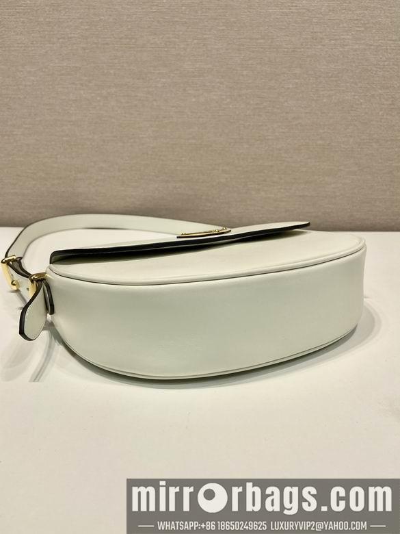 Prada Bags Prada 1BD365 20x16x6cm AP