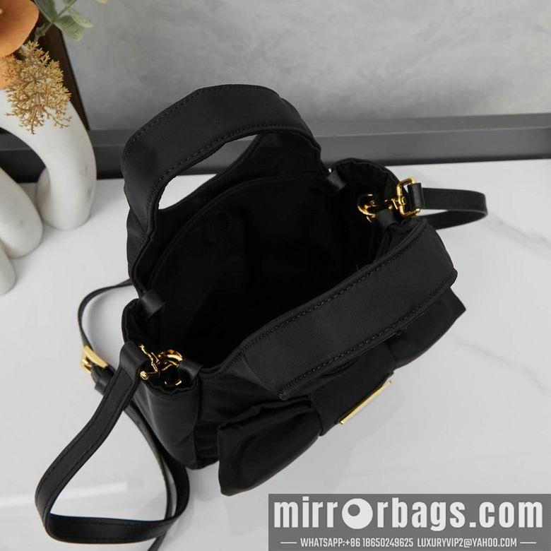 Prada Bags 2493 21X16X8cm XMY