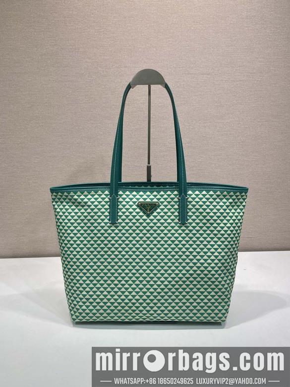 Prada Bags Prada 1BD552 33x29x14cm AP1