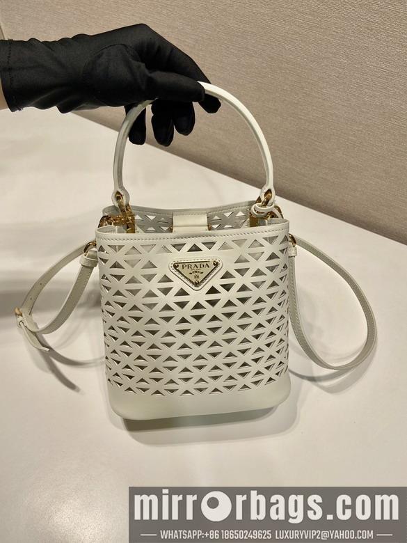 Prada Bags Prada 1BA217 17x18x10.5cm AP1