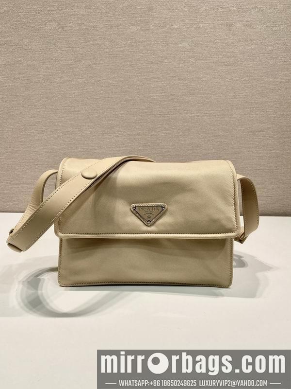 Prada Bags Prada 1BD258 23.5x18x11cm AP2色