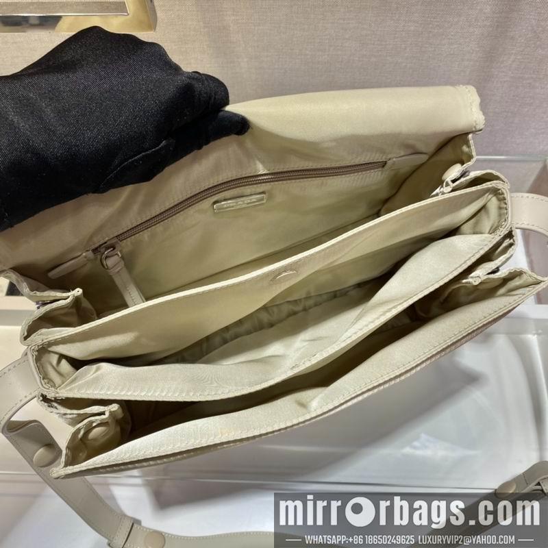 Prada Bags Re-Nylon 1BD255 30x21.5x12cm ap 09