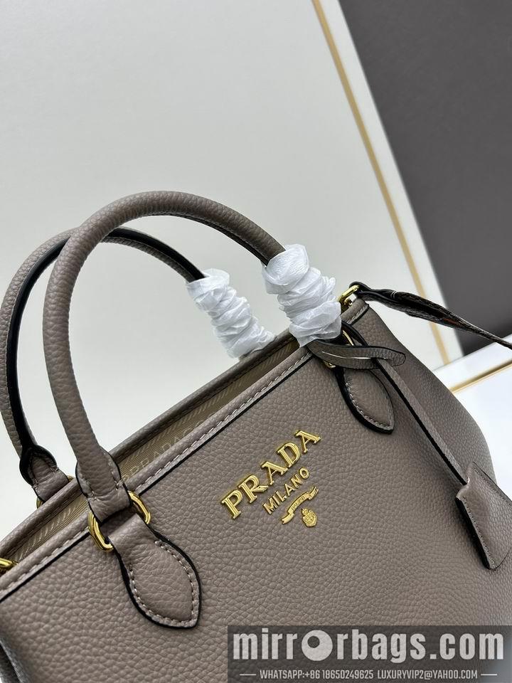 Prada Bags Prada 1BA173 30x20x15.5cm jj1