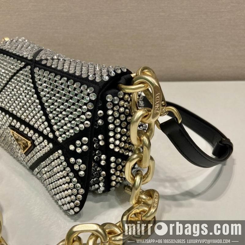 Prada Bags Prada 1BD329水晶17x11.5x6.5cm AP