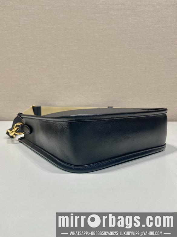 Prada Bags Prada 1BH220 20x21x7cm AP1