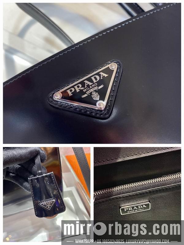 Prada Bags 1BA321 31x23x14cm ap 19