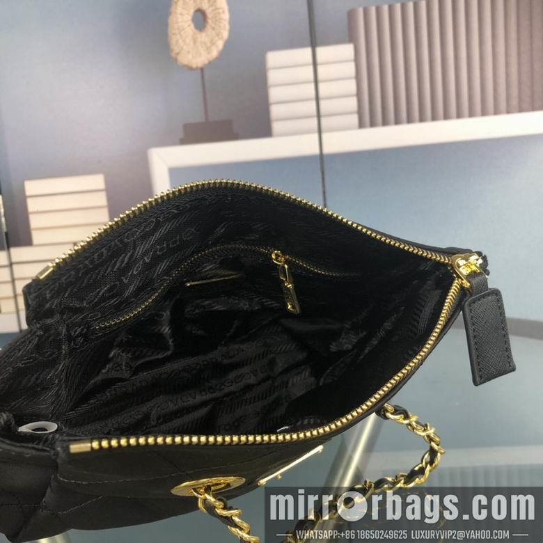 Prada Bags 2688 24X20X6cm XMY