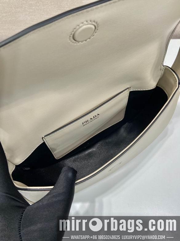 Prada Bags Prada 1BD365 20x16x6cm AP