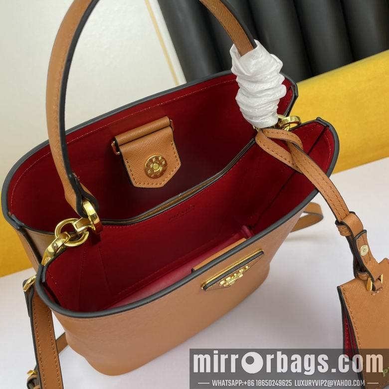 Prada Bags WW1BA213棕 23X13X22