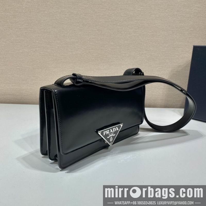 Prada Bags Embleme 1BD321 24x15x6cm ap 34
