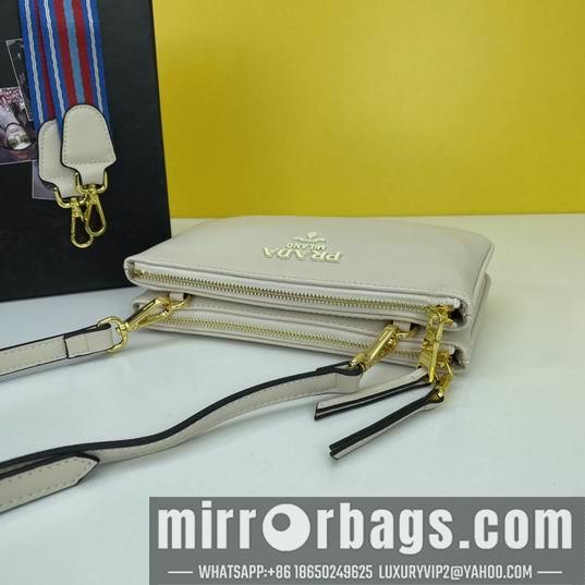 Prada Bags Prada 2100 25x15x5cm ww