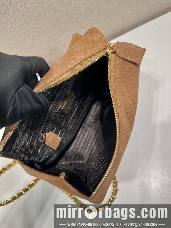 Prada Bags Prada 1BD600 22x18x6cm AP