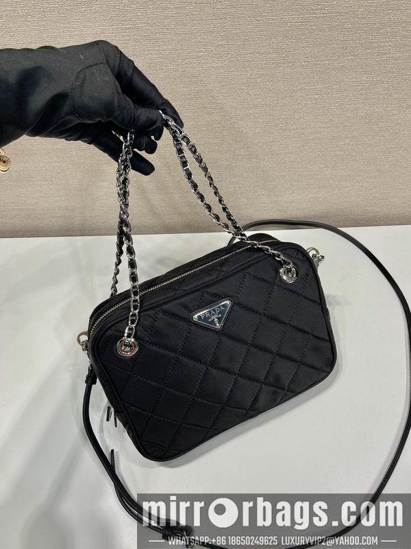 Prada Bags Prada 1BD642 22x16x6.5cm AP