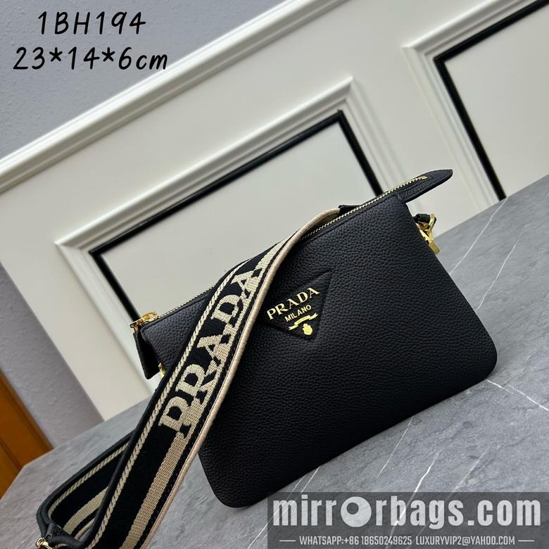 Prada Bags Prada 1BH194 23x14x6.5cm ss