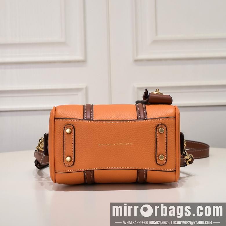 Coach Bags CA116 17.5x12x10.5cm CN