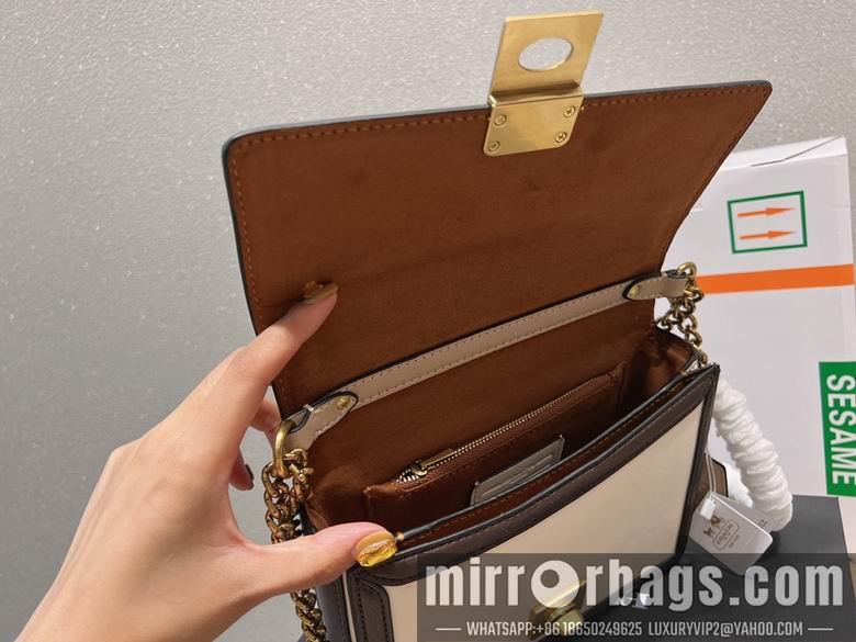 Coach Bags Hutton 21x14 CN2