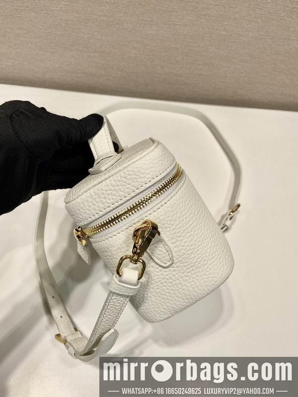 Prada Bags Prada 1BH202 18x11.5x7.5cm AP