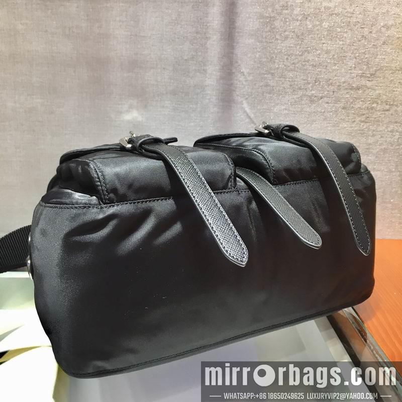 Prada Bags Re-Nylon 1BD225 30x30x12cm ap