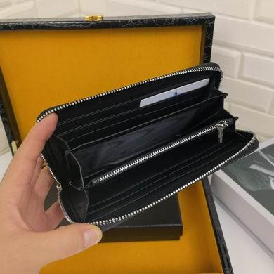 Prada Bags 666085 19X10X2.5cm ZY