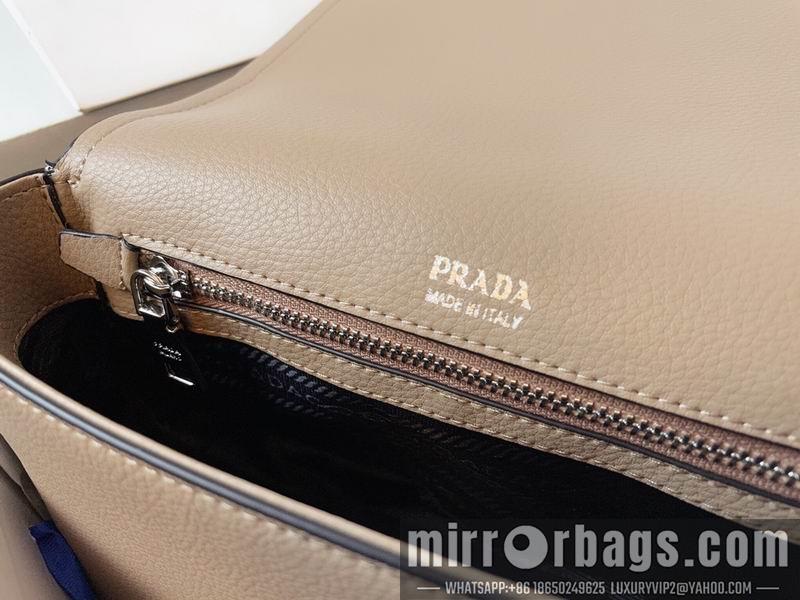 Prada Bags 1BD314 15.5x9x23cm CN