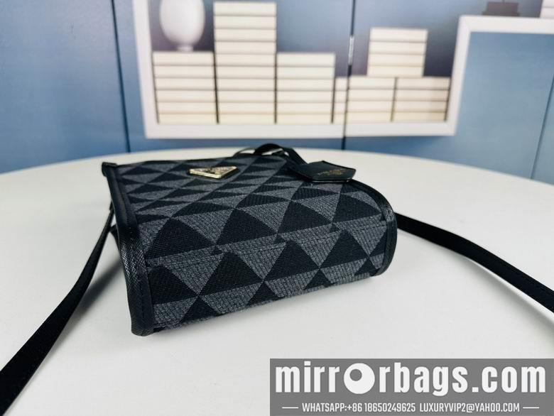 Prada Bags 23140 17X18X6cm XMY 2colour