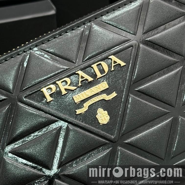 Prada Bags Prada ML201 19x10x2.5cm zy2色