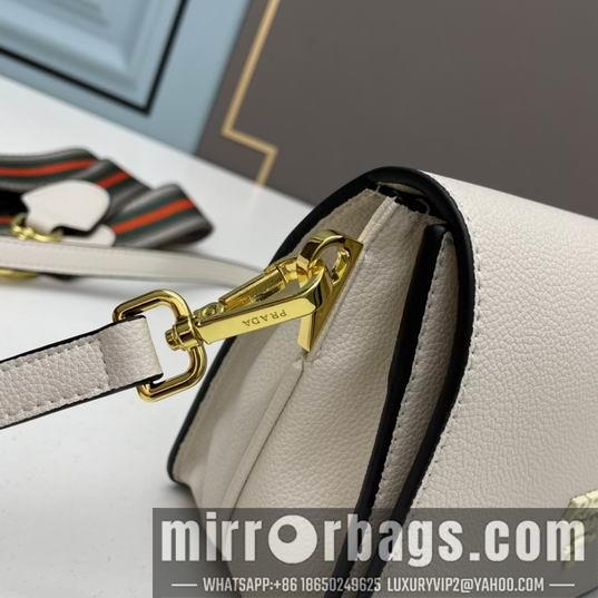 Prada Bags Prada 66133 24x15x10.5cm ww6色